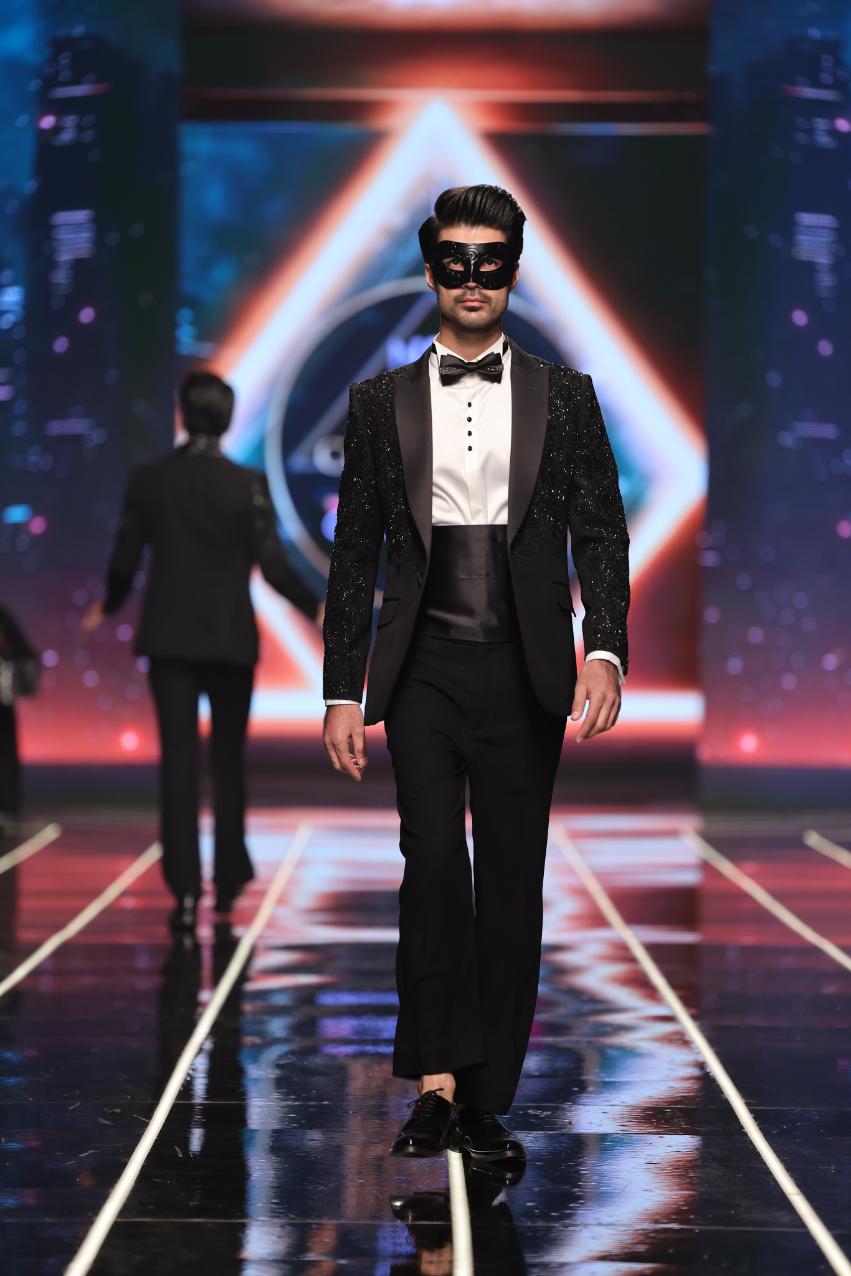 Tayyab Aabo - Tuxedo 2