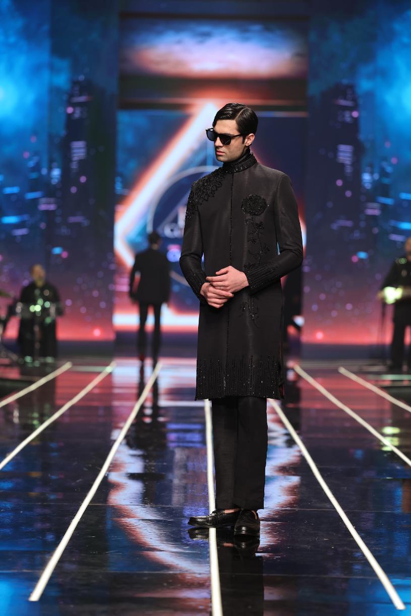 Tayyab Aabo - Sherwani 1