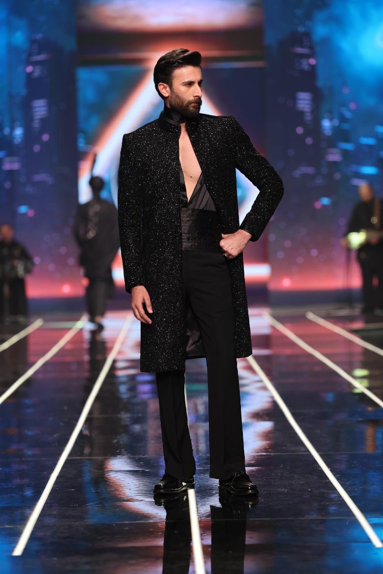 Tayyab Aabo - Sherwani 6